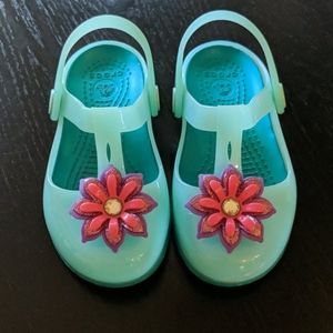 Girls Crocs -Aqua Isabella